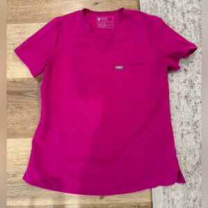 Raspberry Catrina top